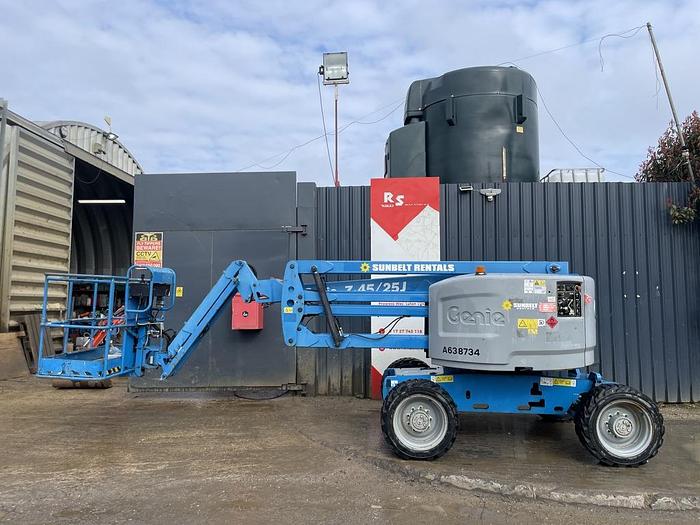 Used GENIE Z-45/25J