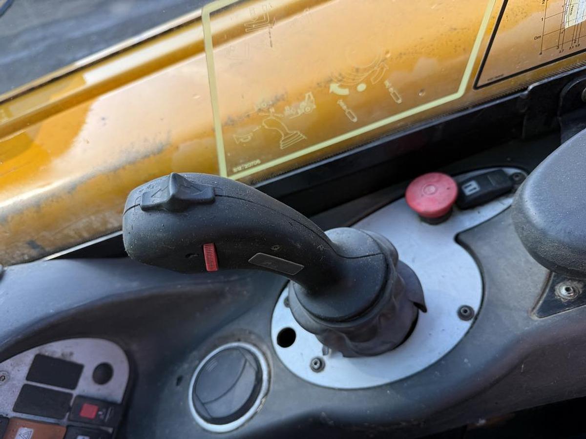 Used JCB 524-50 2.4t 5m Telehandler