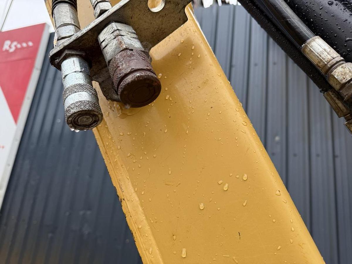 Used Caterpillar 302.7D CR 2.8t Mini Excavator