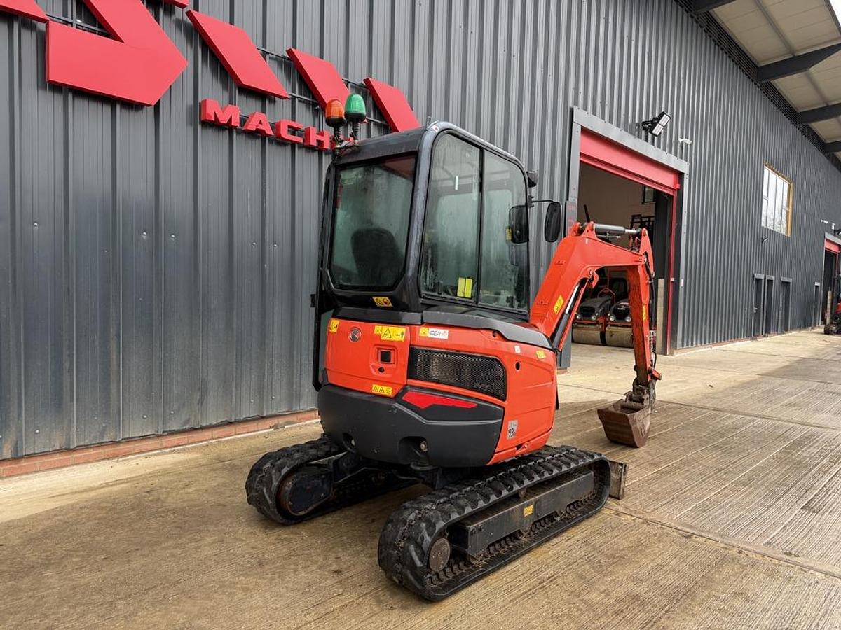 Used Kubota U27-4 2.7t Mini Excavator