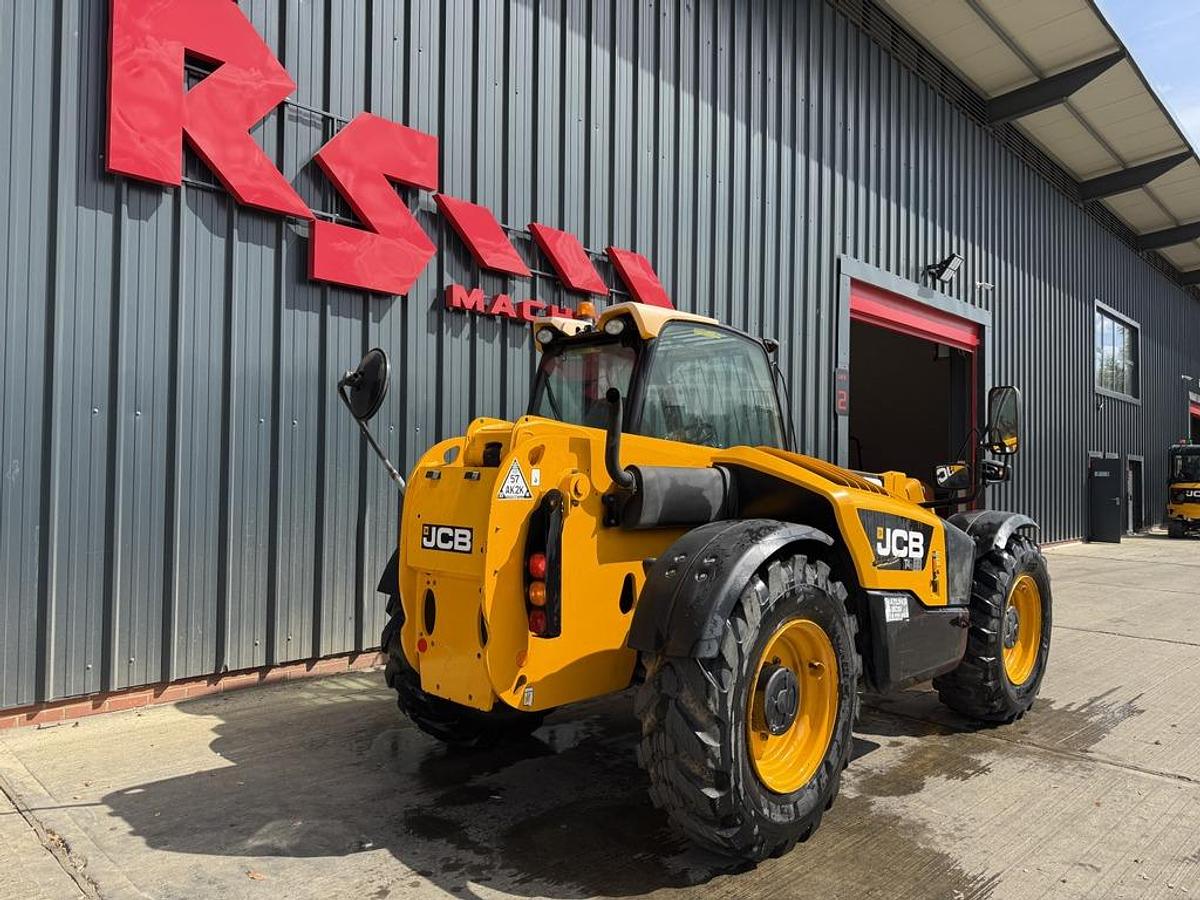 Used JCB 541-70 7m Telehandler