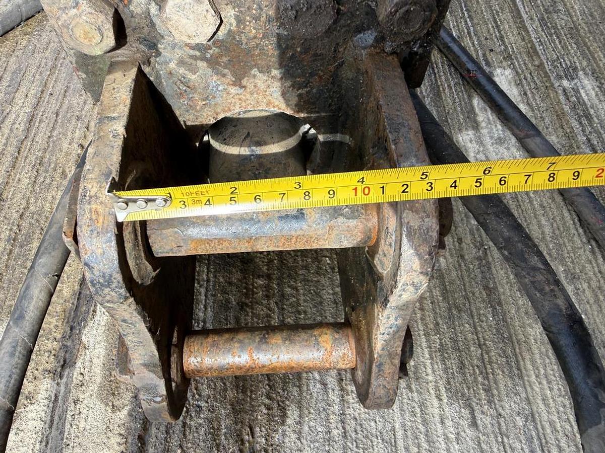 Used Atlas Copco SB 102 1,1 - 3,0 t Hydraulic Breaker