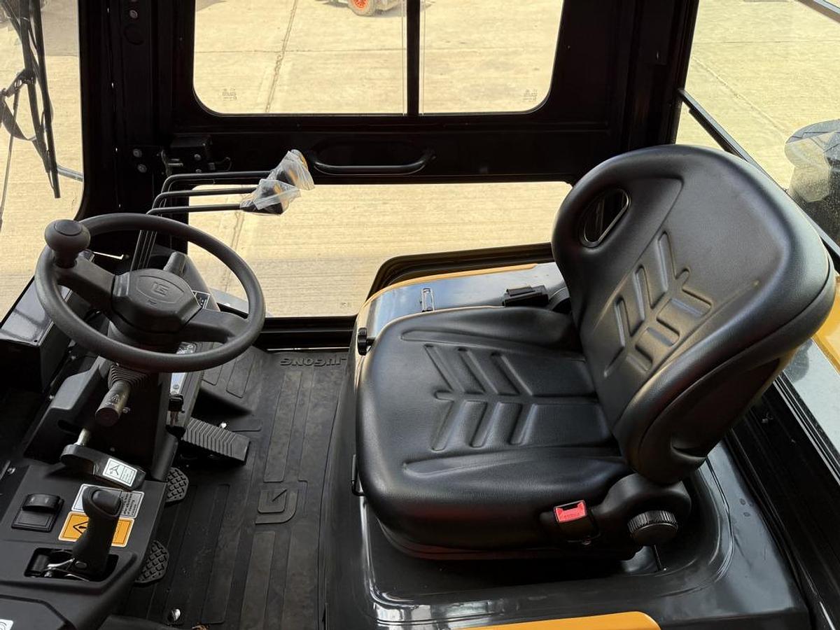 Used LiuGong CLG2030H-RT4 3t Rough Terrain Forklift
