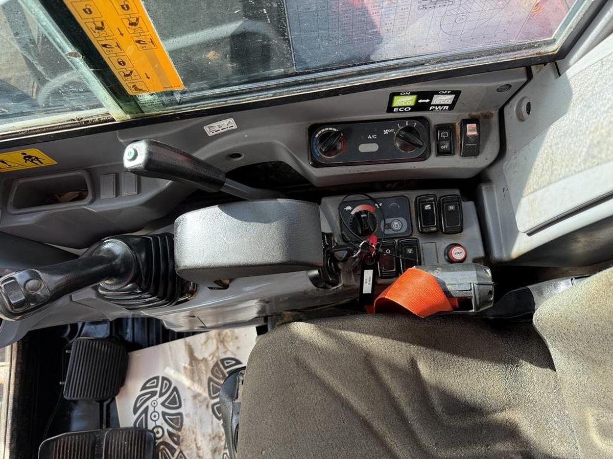 Used Kubota KX080-4 8t Mini Excavator