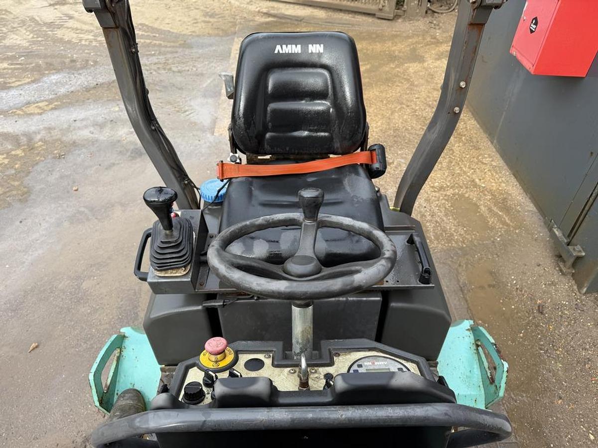 Used Ammann ARX 26 2.5t Roller