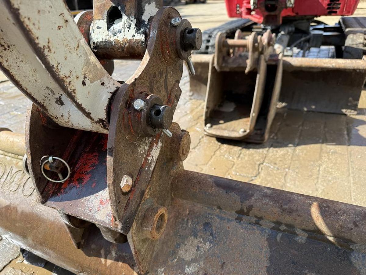 Used Takeuchi TB215R 1.6t Mini Excavator