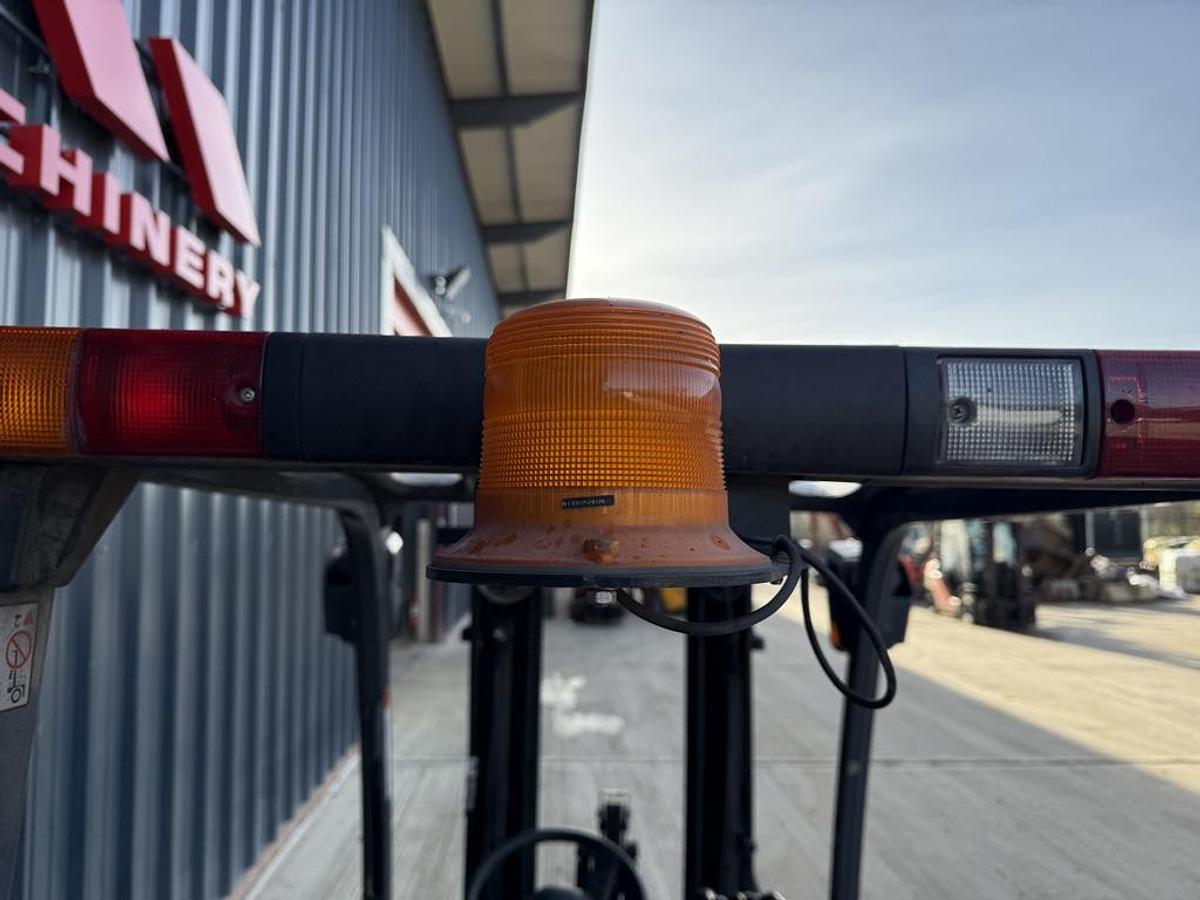 Used Toyota Tonero 2.5t LPG Forklift