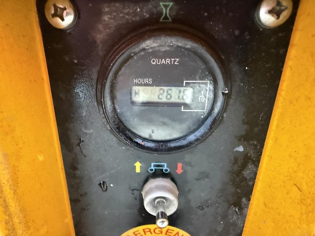 Used JCB S1930E 8m Electric Scissor Lift