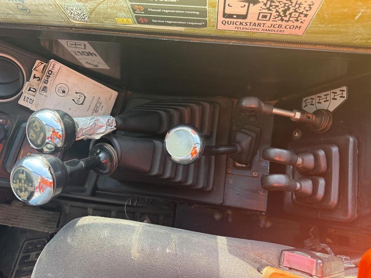 Used JCB 540-140 14m Telehandler