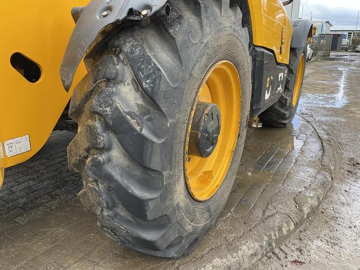Used JCB 540-140