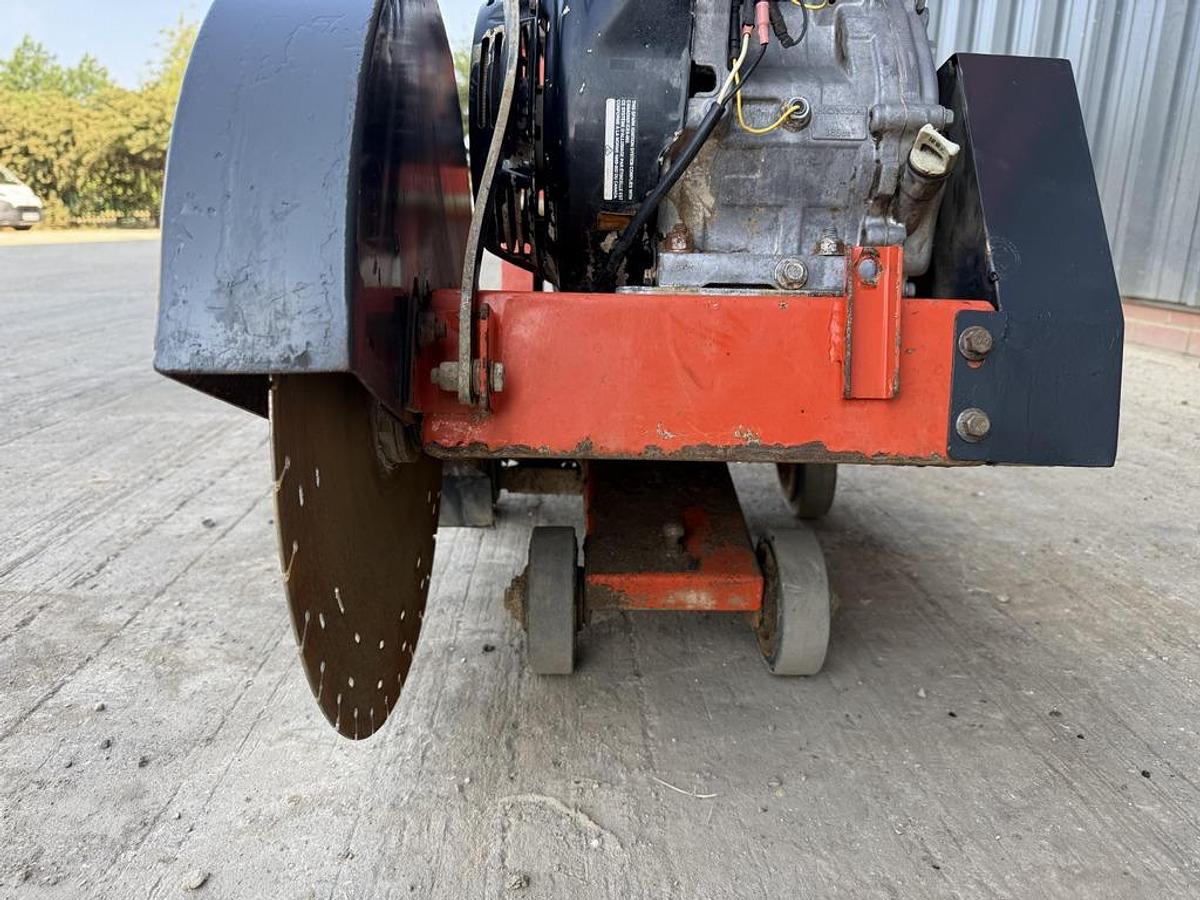 Used Husqvarna FS400 LV Floor Saw