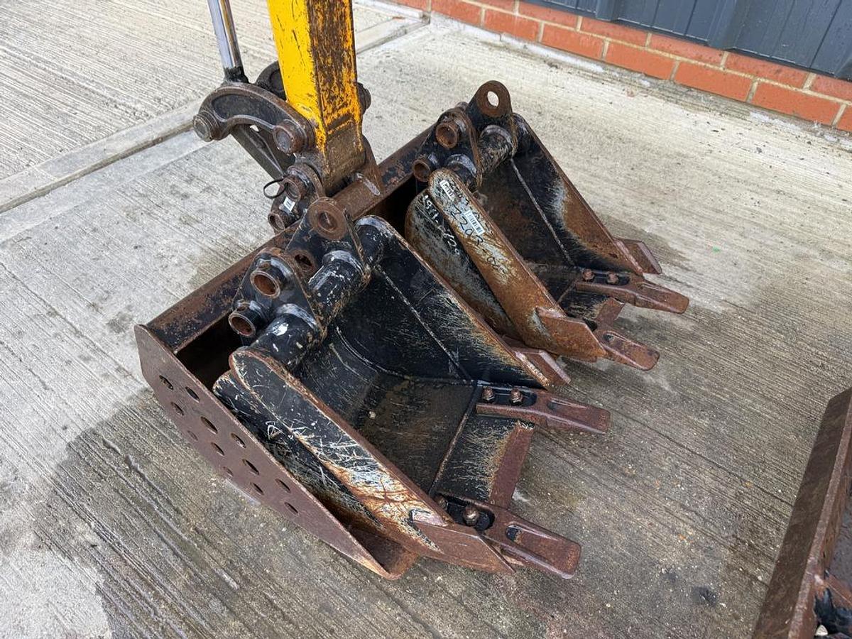Used JCB 8008 CTS 1t Micro Excavator