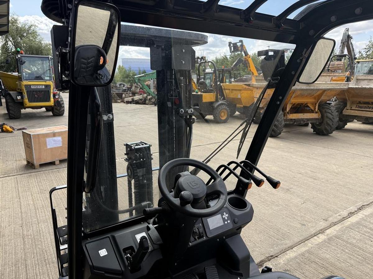 Used LiuGong CPD20 2t Electric Forklift