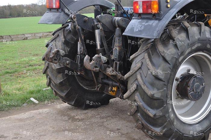 Used JCB FASTRAC 1135