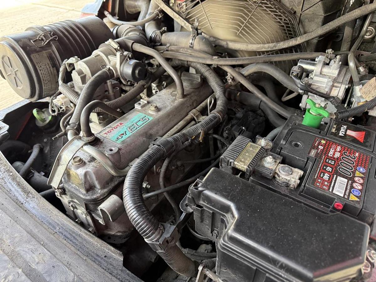 Used Toyota Tonero 2.5t LPG Forklift