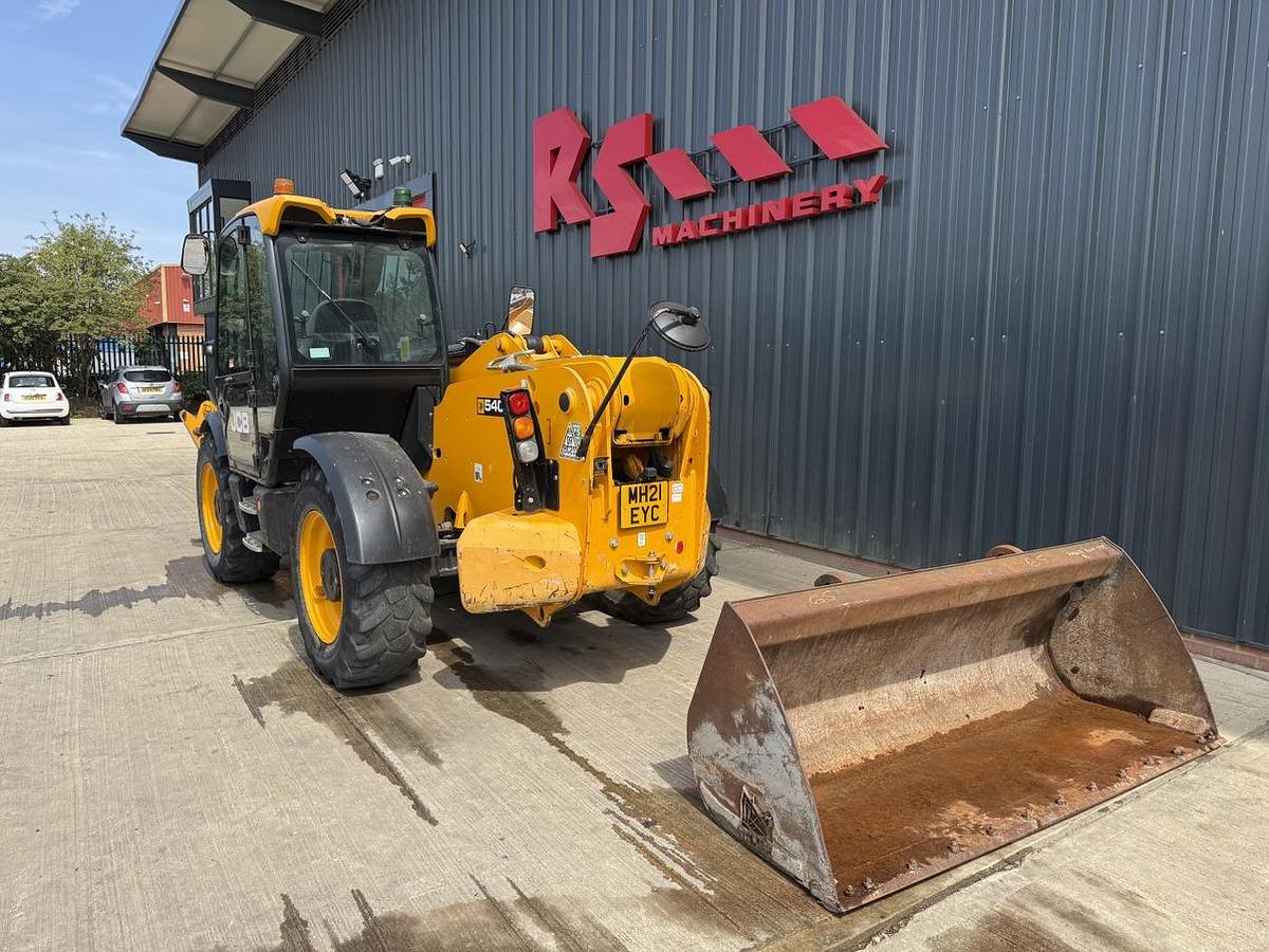 Used 2021 JCB 540-140
