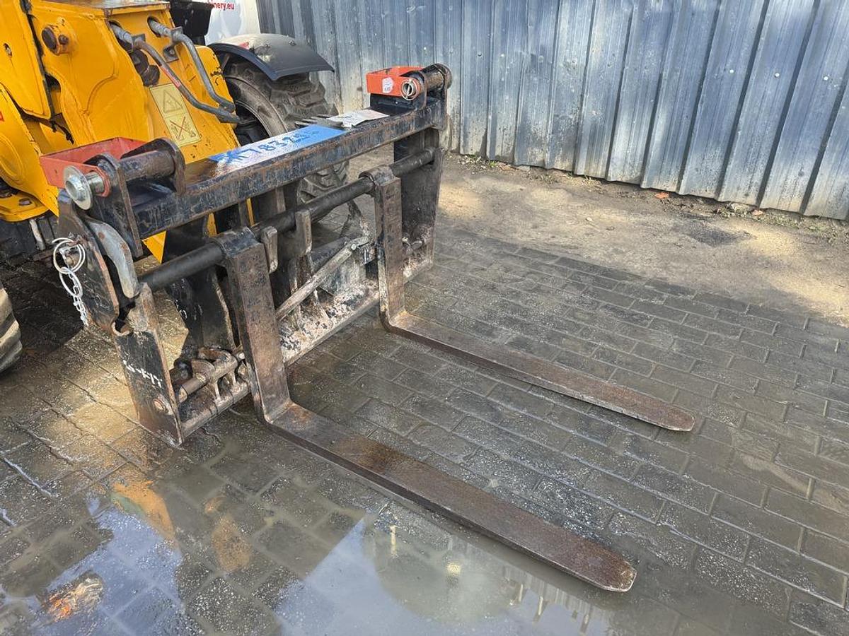 Used JCB 525-60 2.5t 6m Telehandler