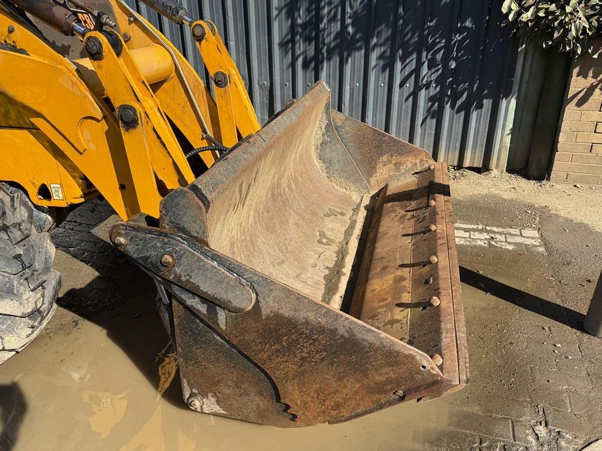 Used JCB 2CX Streetmaster Backhoe Loader