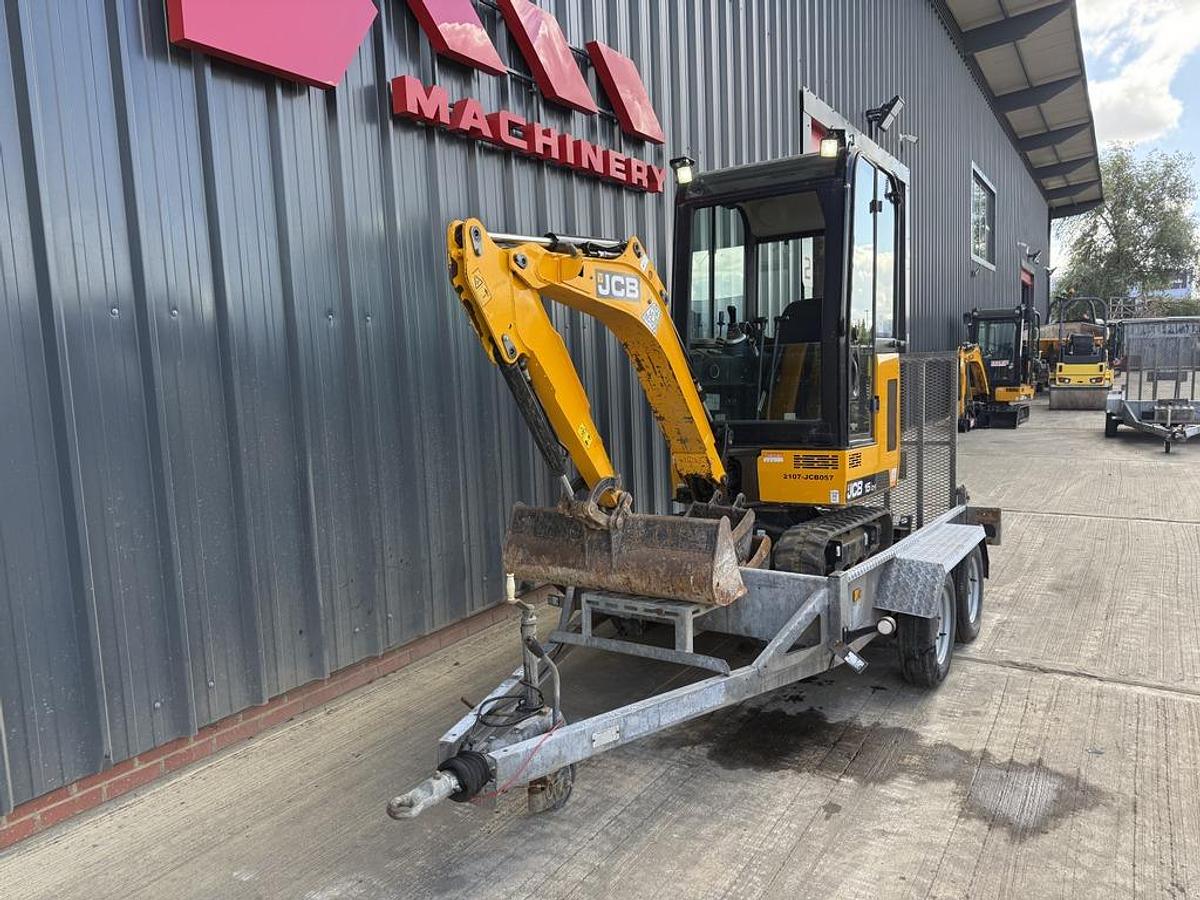Used JCB 15C-1 1.5t Mini Excavator + Trailer