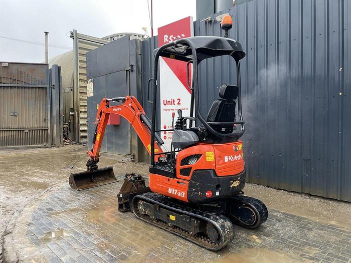 Used Kubota U17-3 1,7t Mini Excavator + Plant Trailer
