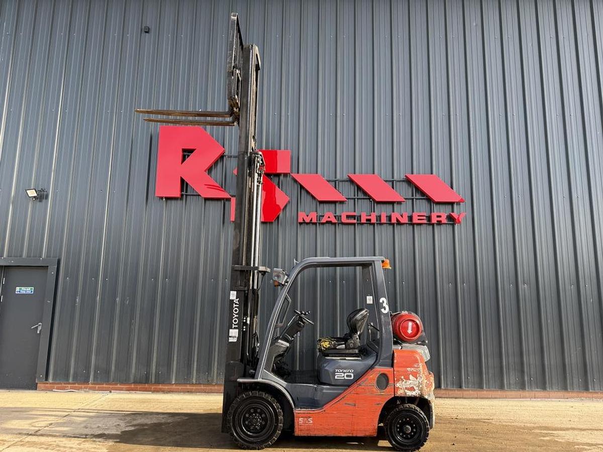 Used Toyota Tonero 2t LPG Forklift