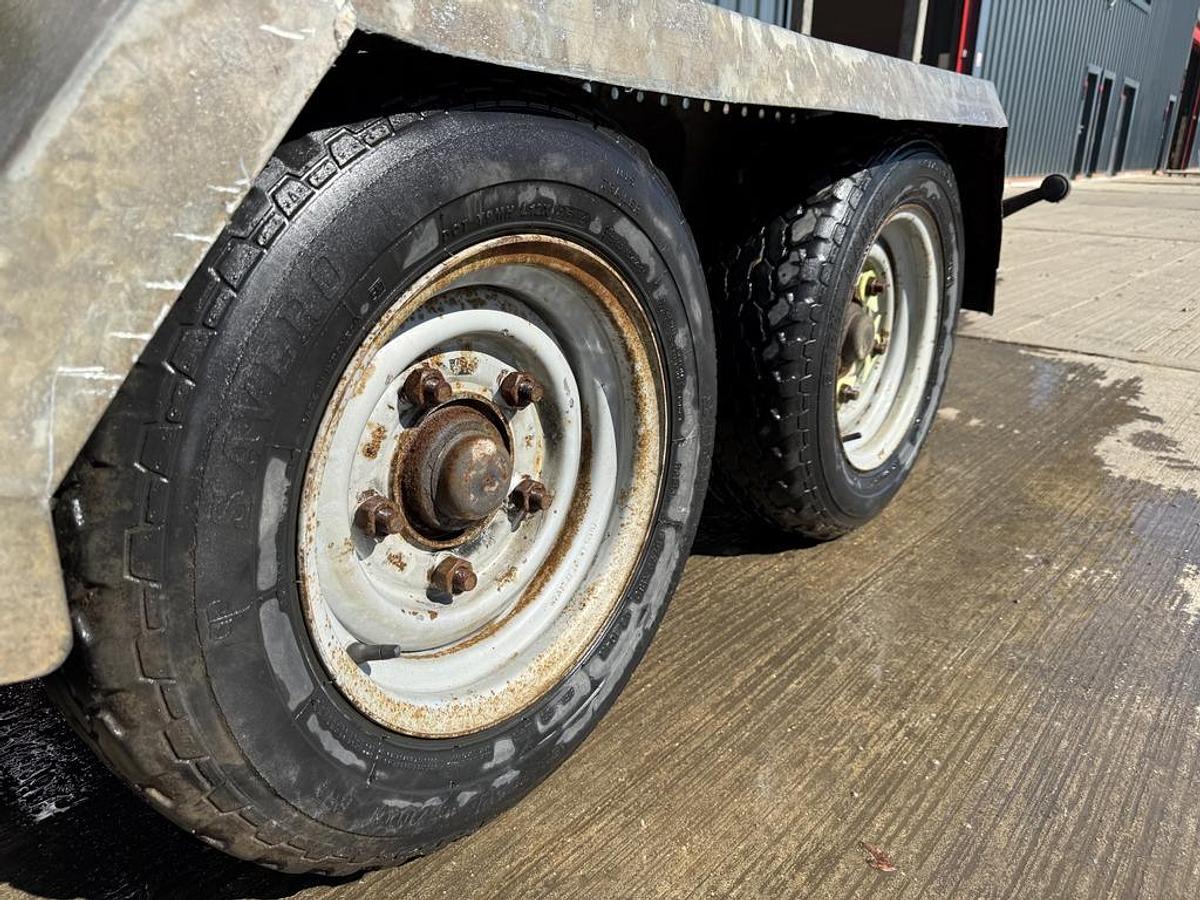 Used Indespension AD2000 2.7t Plant Trailer