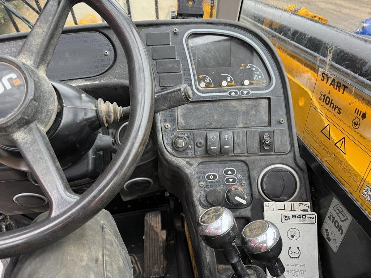 Used JCB 540-140 14m Telehandler