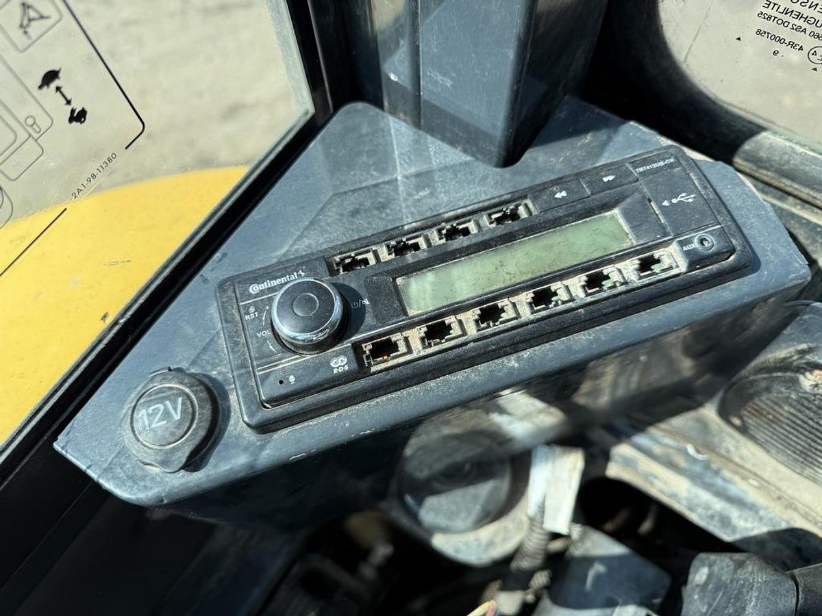 Used Komatsu PC26 MR-3 2.7t Mini Excavator