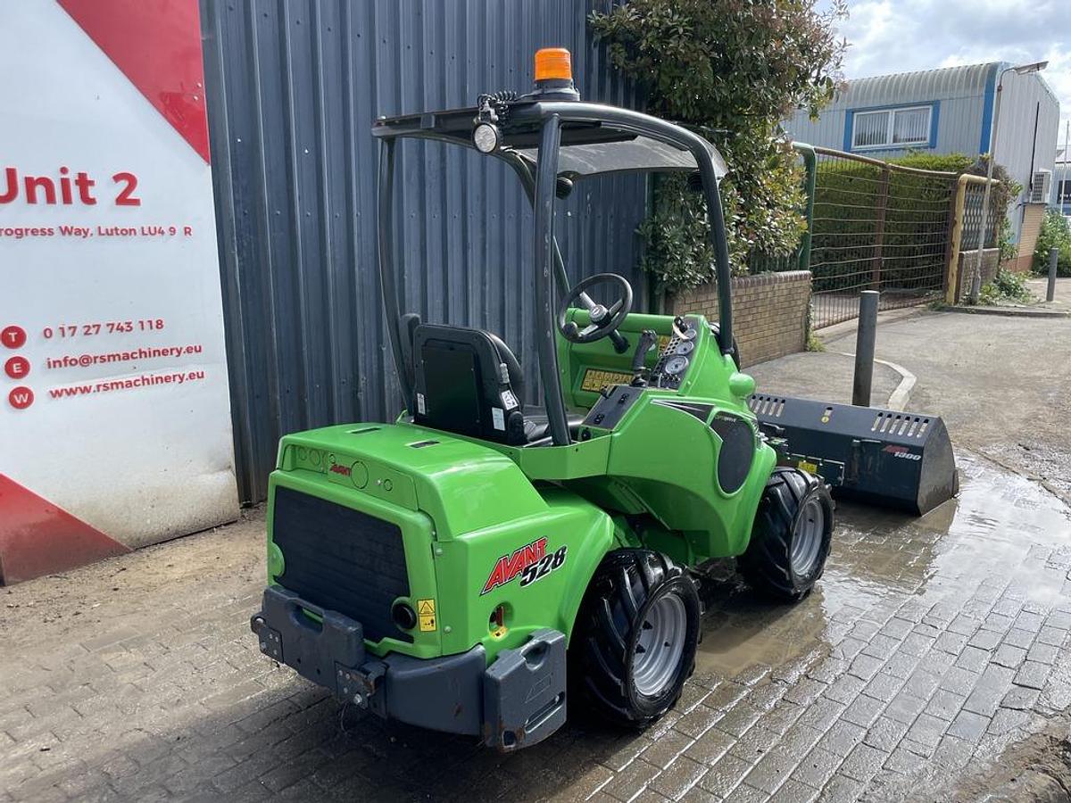 Used Avant 528 Articulated Telescopic Loader