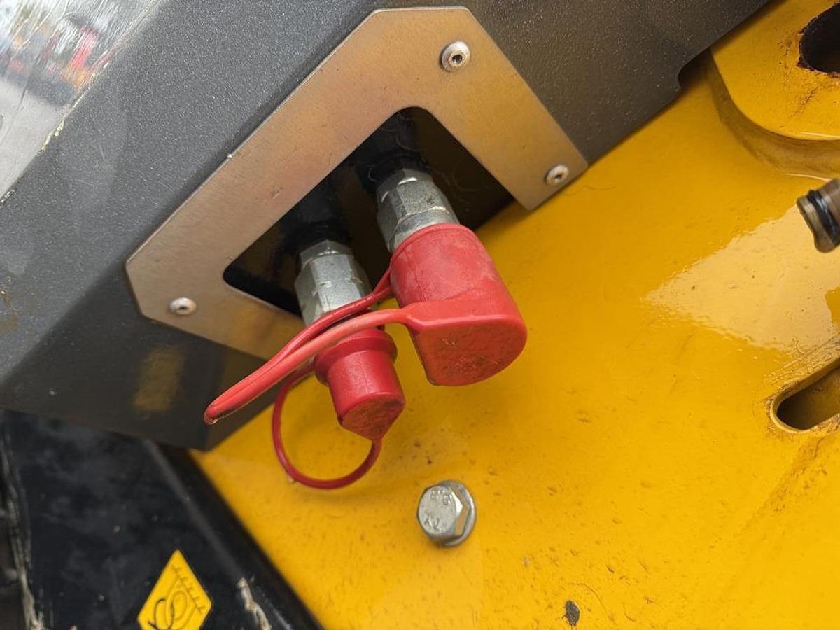 Used Dragon CR300 Tracked Mini Crusher