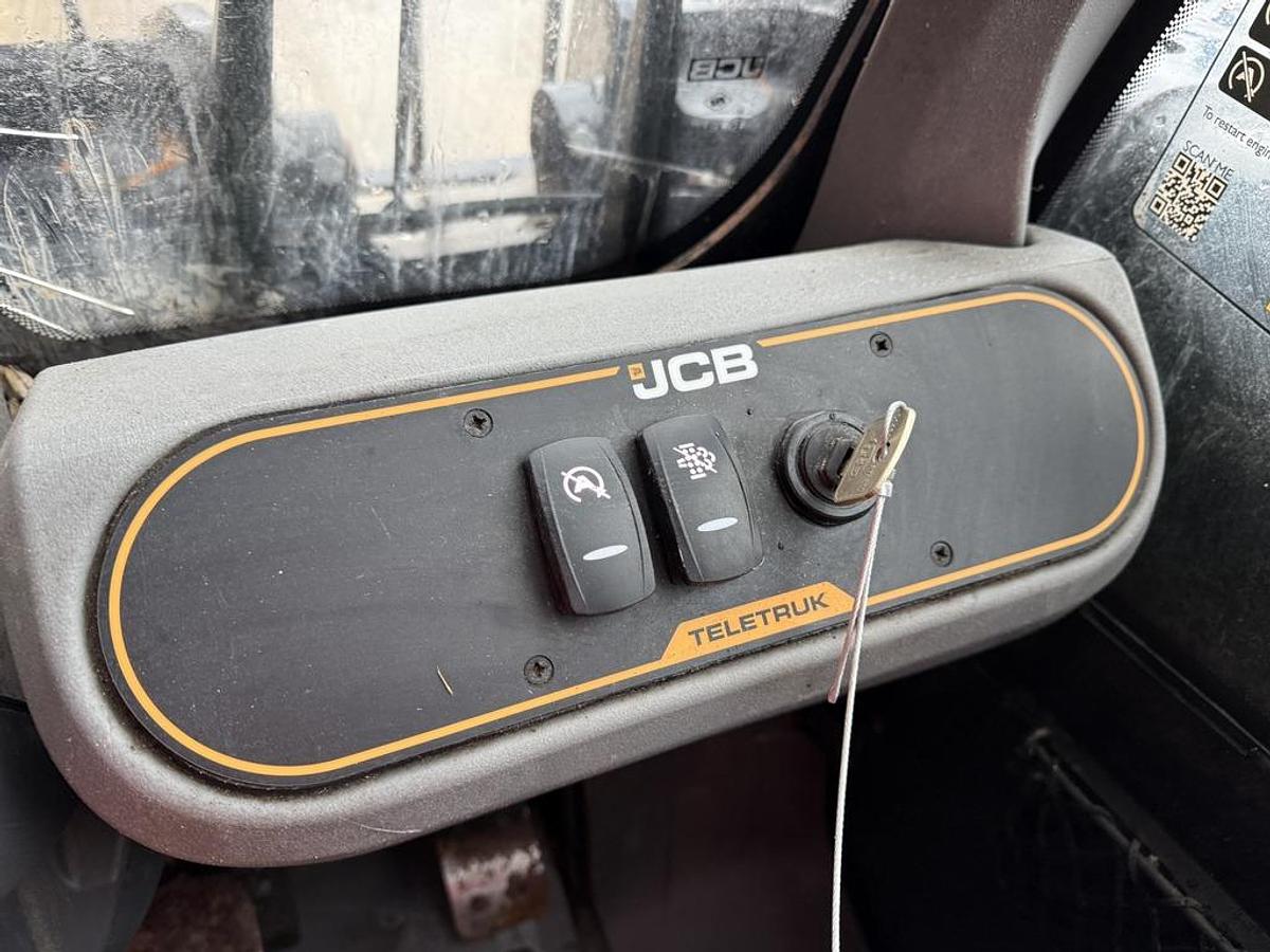 Used JCB Teletruk 30-19D 3t 4.4m Telehandler