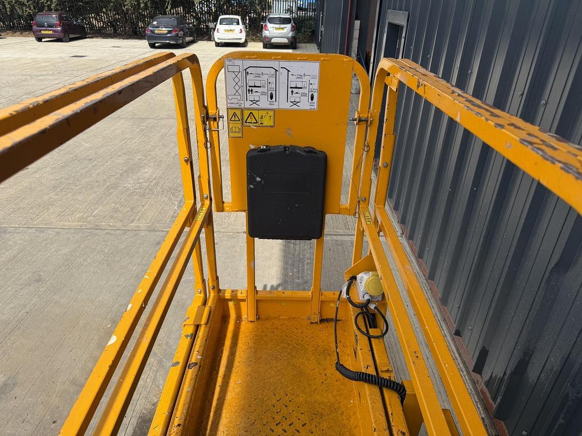 Used 2022 JCB S1930E