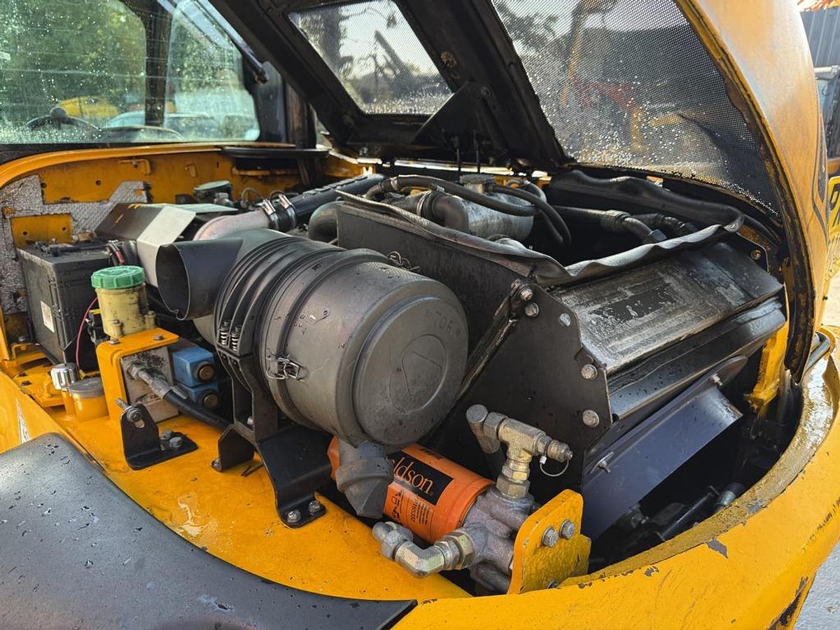 Used JCB 524-50 2.4t 5m Telehandler