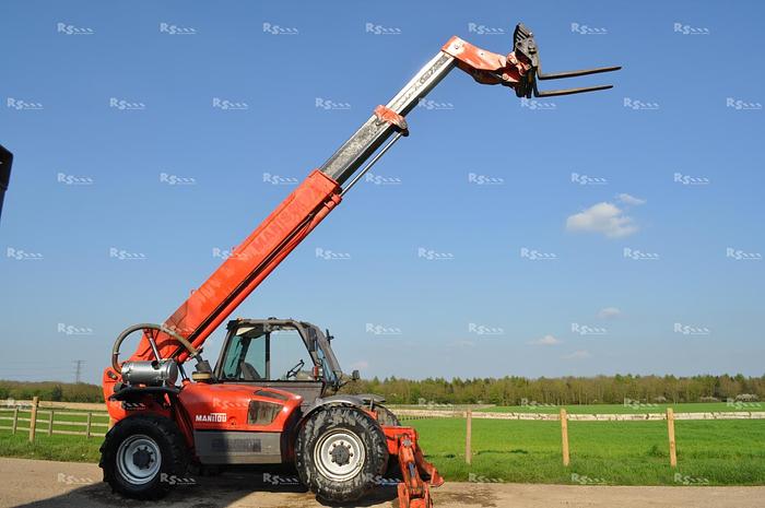 Used MANITOU MT 1235
