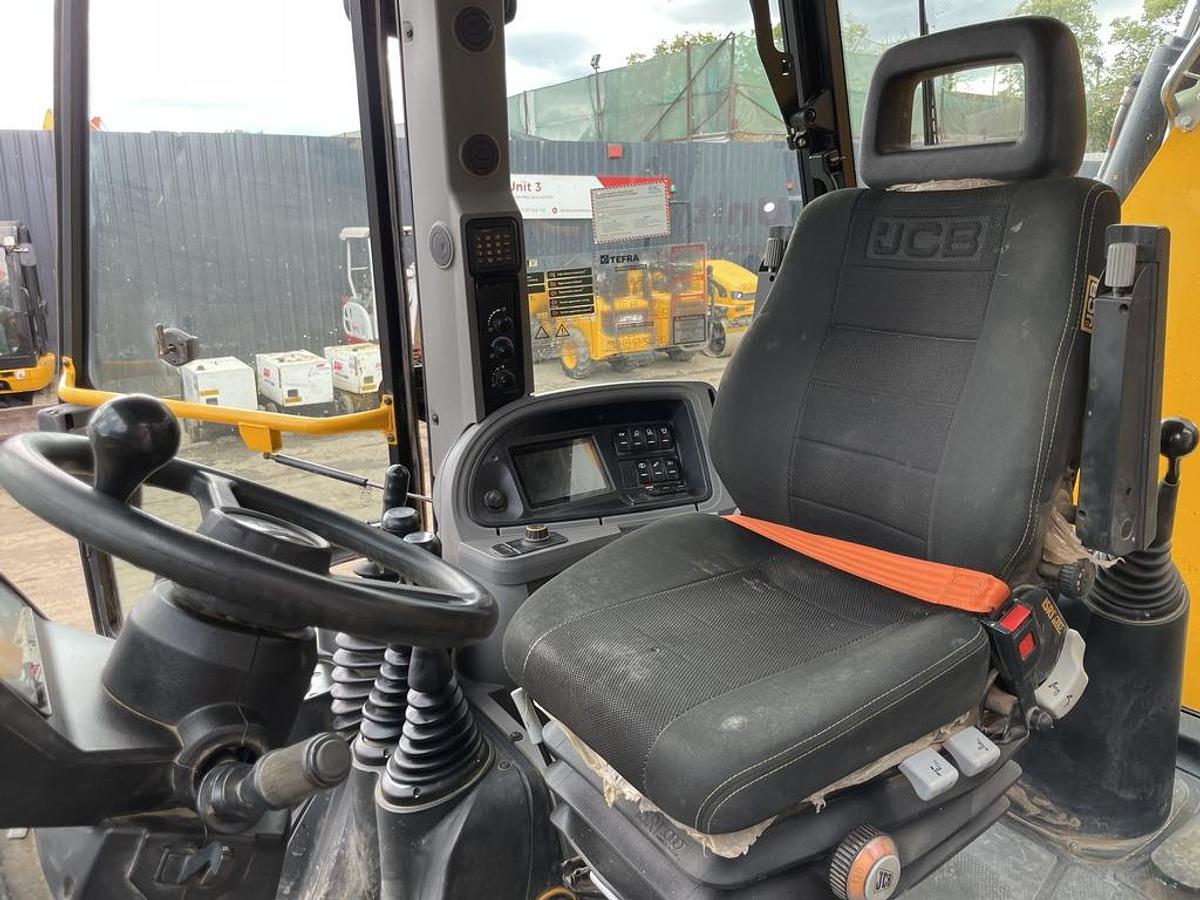 Used JCB 3CX Sitemaster Plus Backhoe Loader