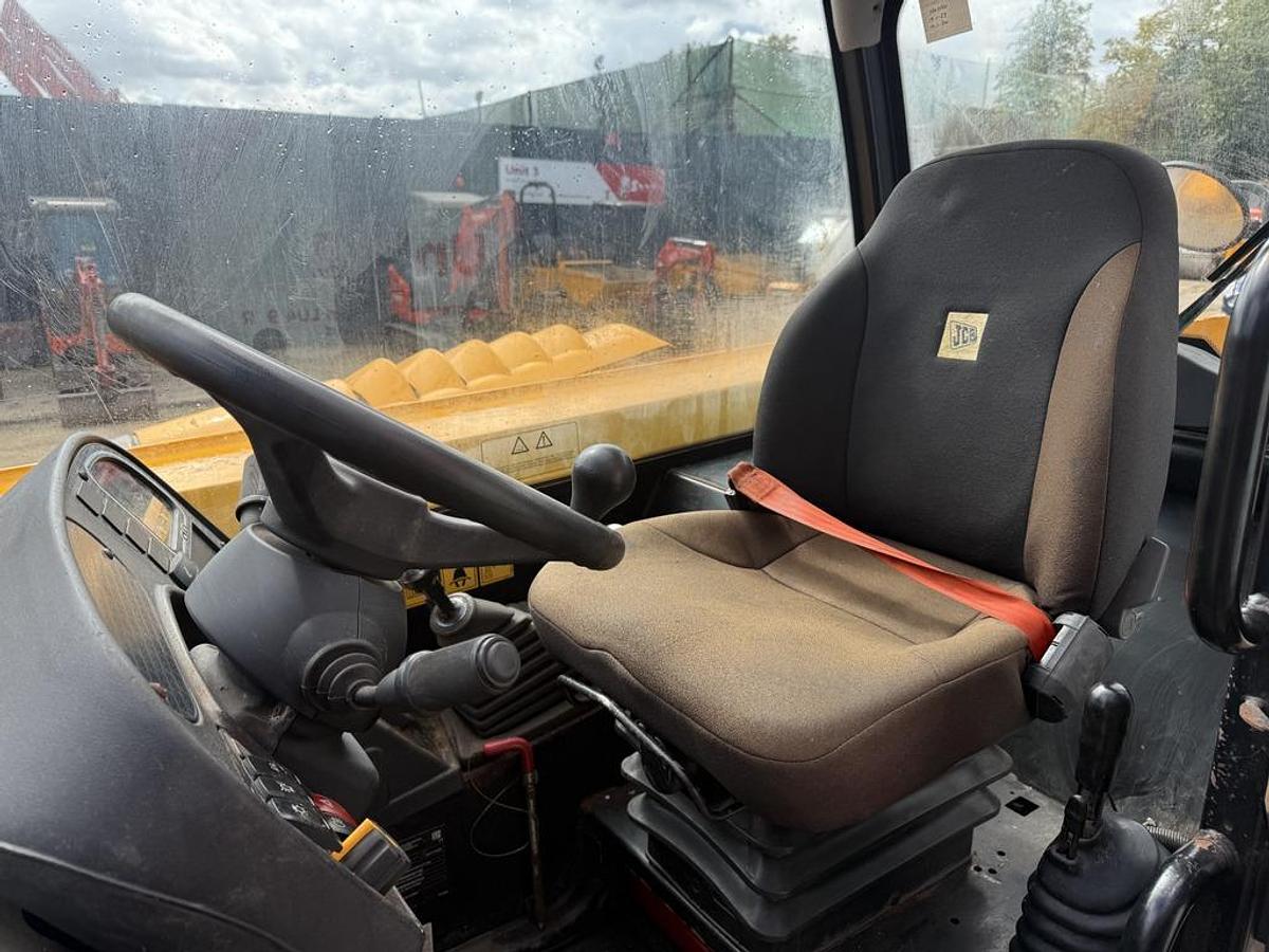 Used JCB 531-70 7m Telehandler