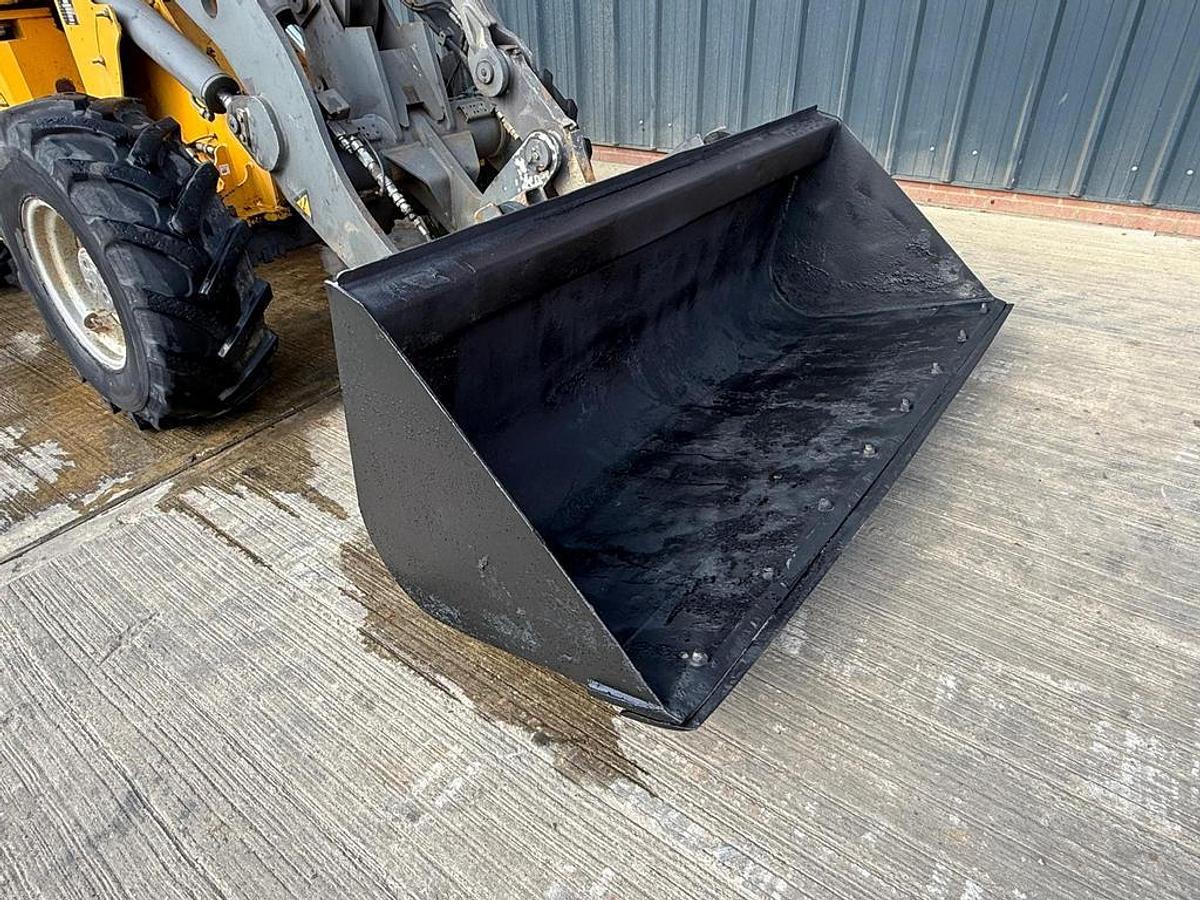 Used Volvo L40B Wheel Loader