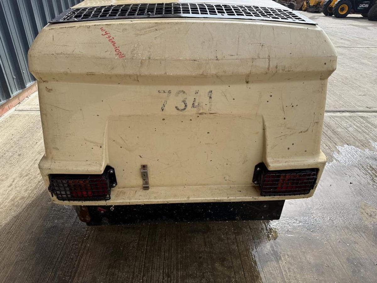 Used Doosan 7/31E+ 3 m3/min Compressor