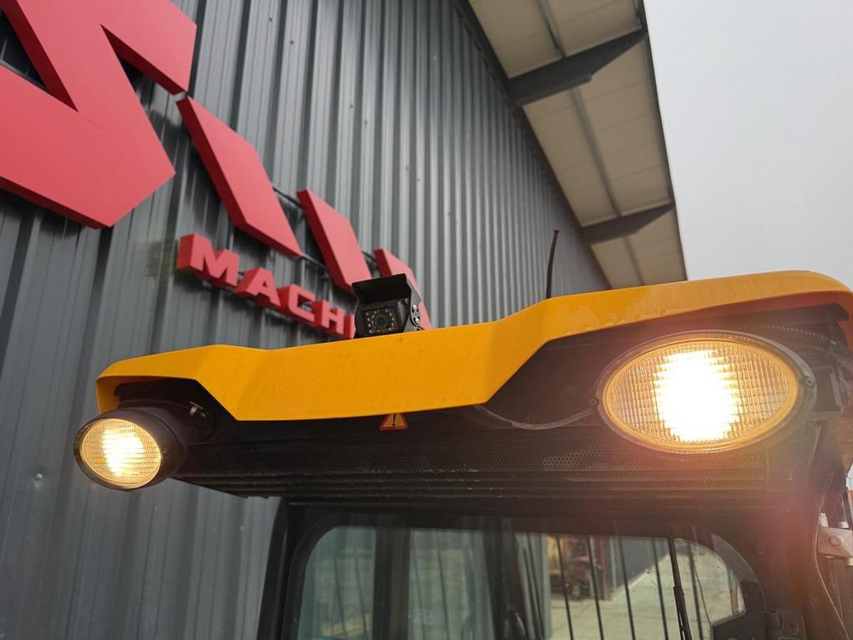 Used JCB 525-60 2.5t 6m Telehandler