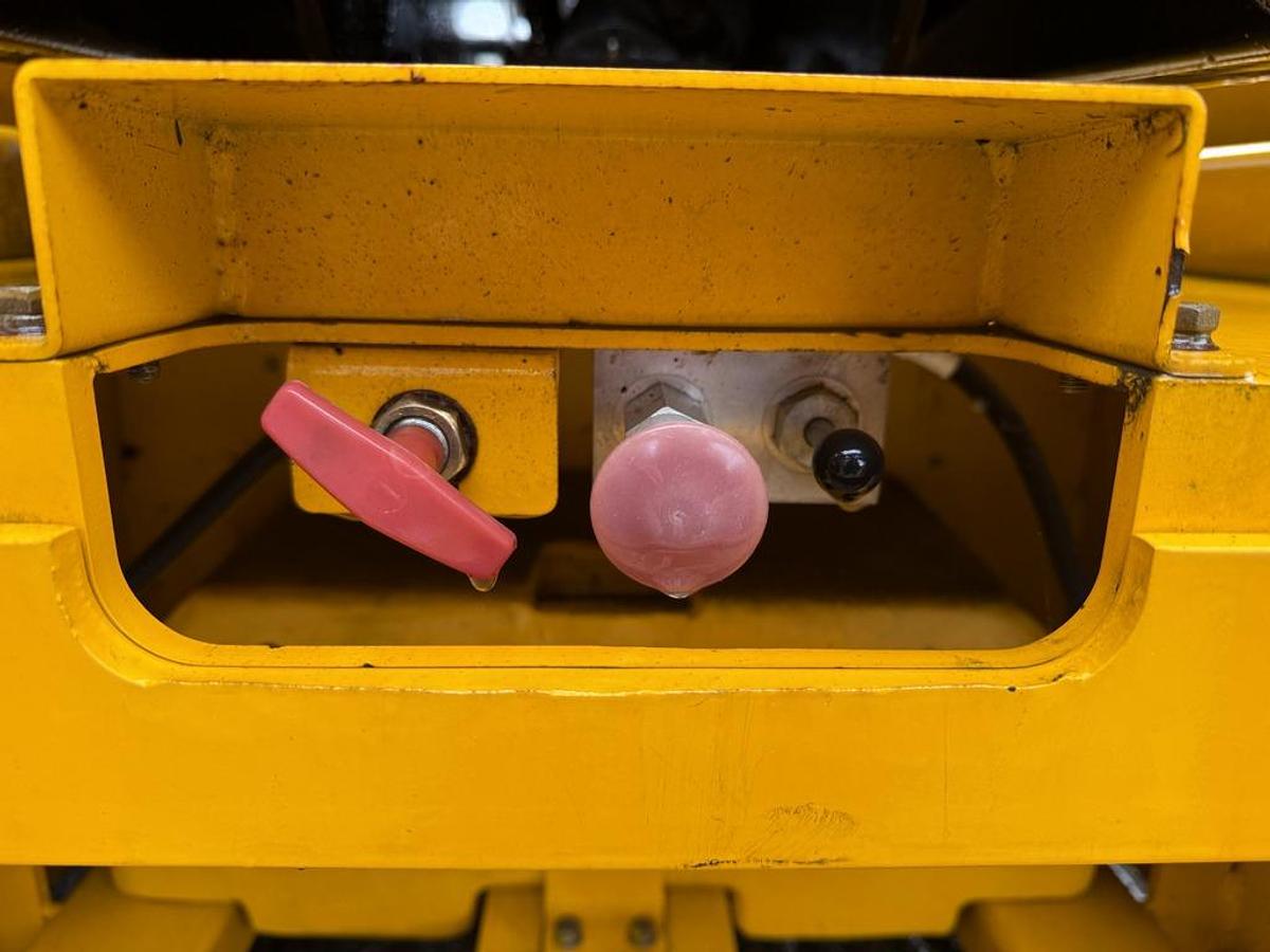 Used JCB S3246E 12m Electric Scissor Lift