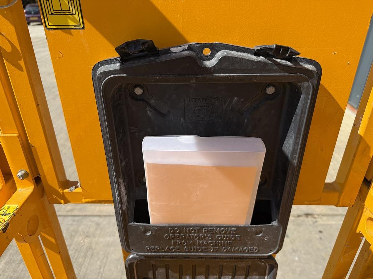 Used 2022 JCB S1930E