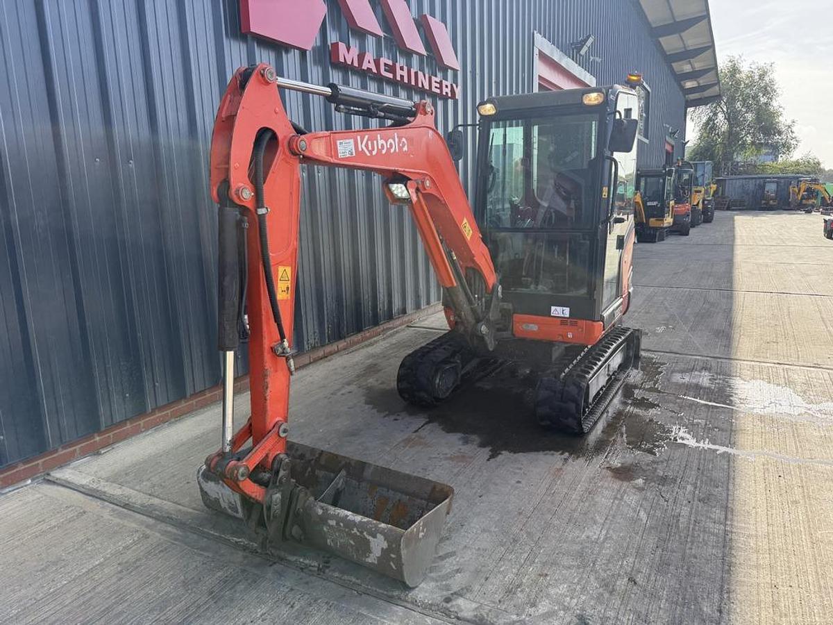 Used Kubota KX027-4 2.7t Mini Excavator