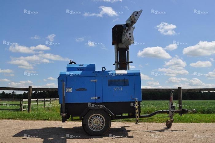 Used TOWER LIGHT SUPERLIGHT VT-1