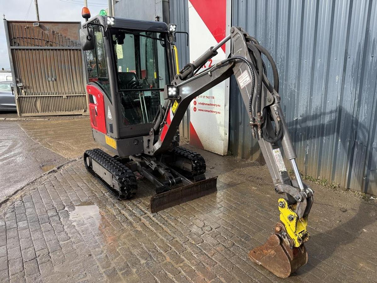 Used Volvo EC18E 1.8t Mini Excavator