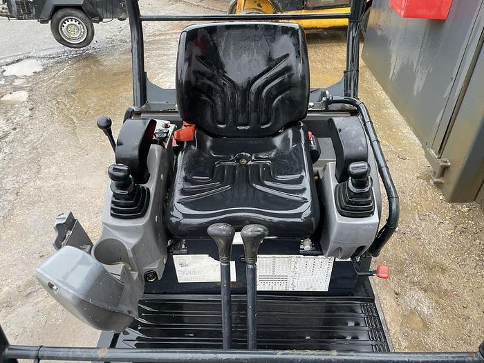 Used KUBOTA KX015-4