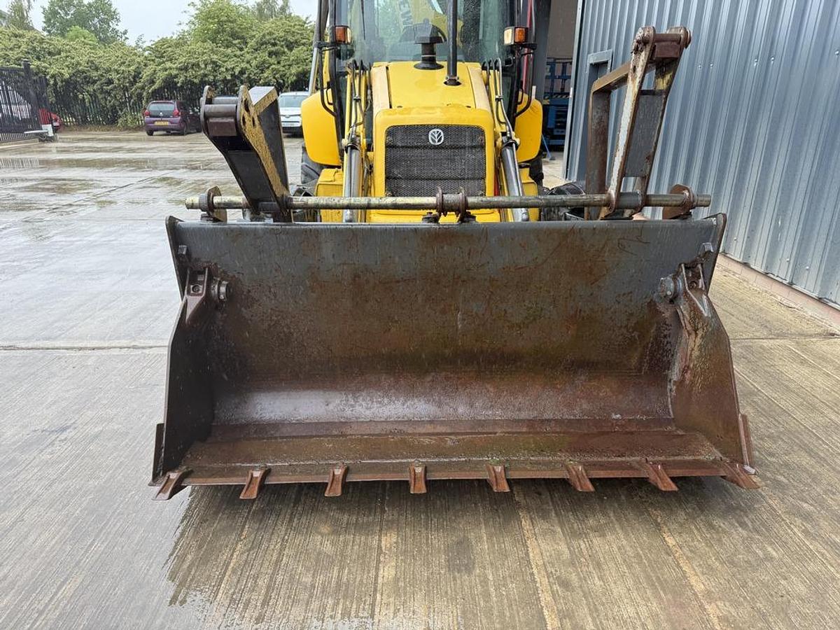 Used New Holland B110-4PT Backhoe Loader