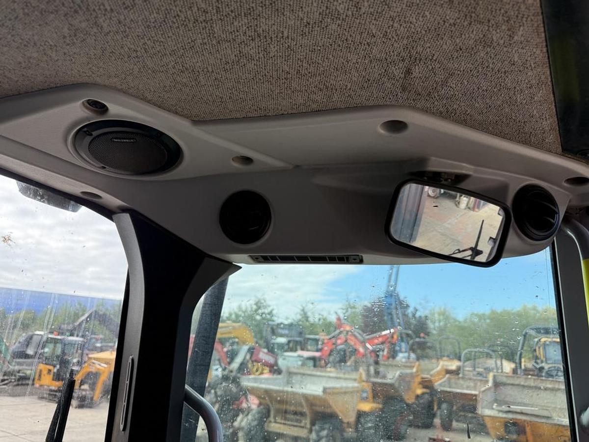 Used Wacker Neuson DV60 6t Dual View Swivel Dumper