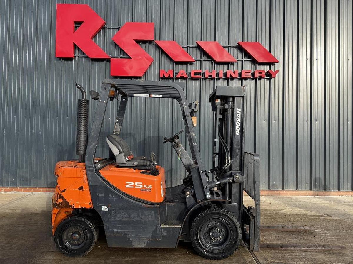 Used Doosan D25 GP 2.5t Diesel Forklift