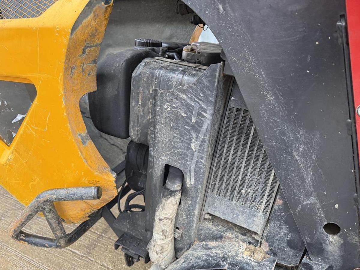 Used JCB Dumpster HTD5 Mini Dumper