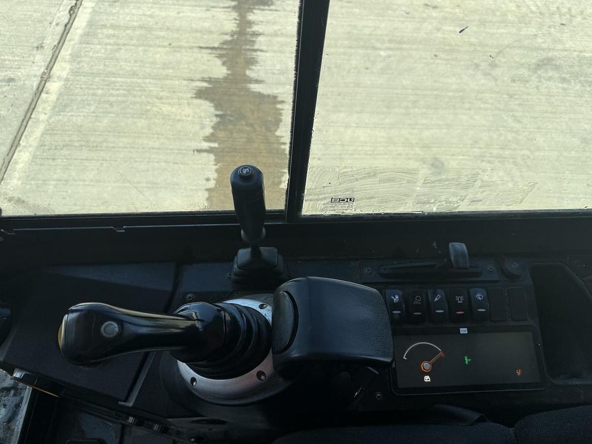 Used 2018 JCB 16C-1